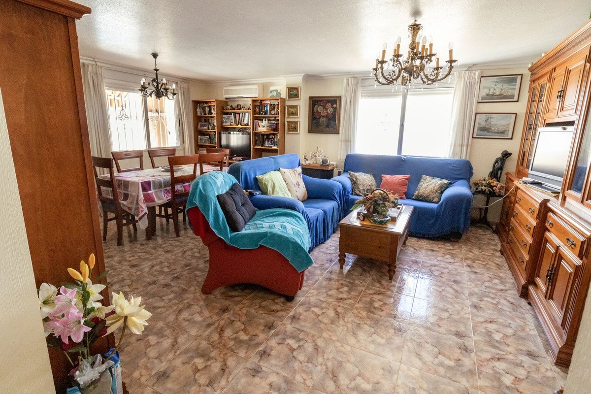 4 Bed Detached Villa in La Regia