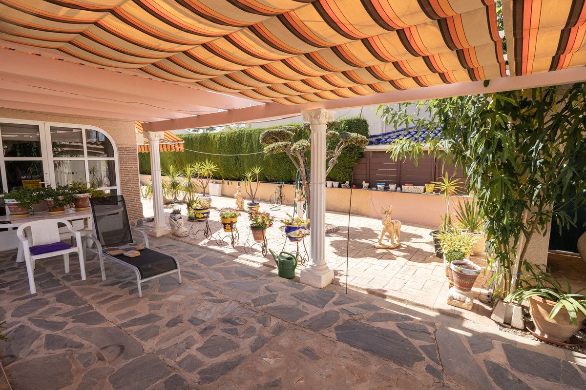 4 Bed Detached Villa in La Regia