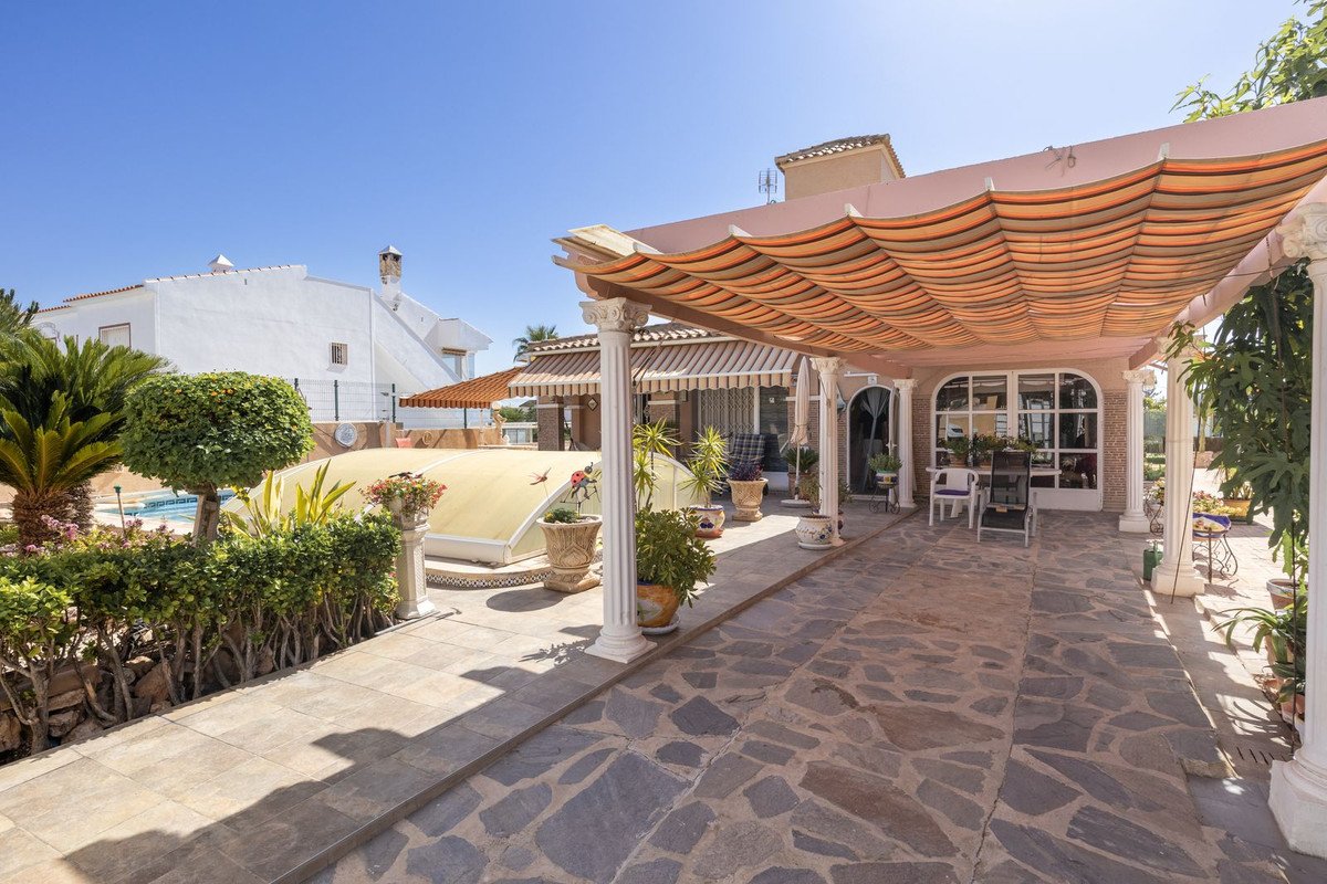 4 Bed Detached Villa in La Regia