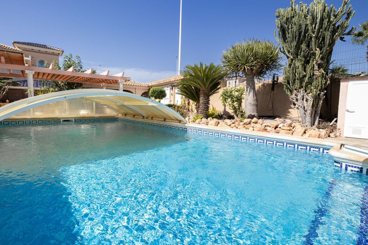 4 Bed Detached Villa in La Regia