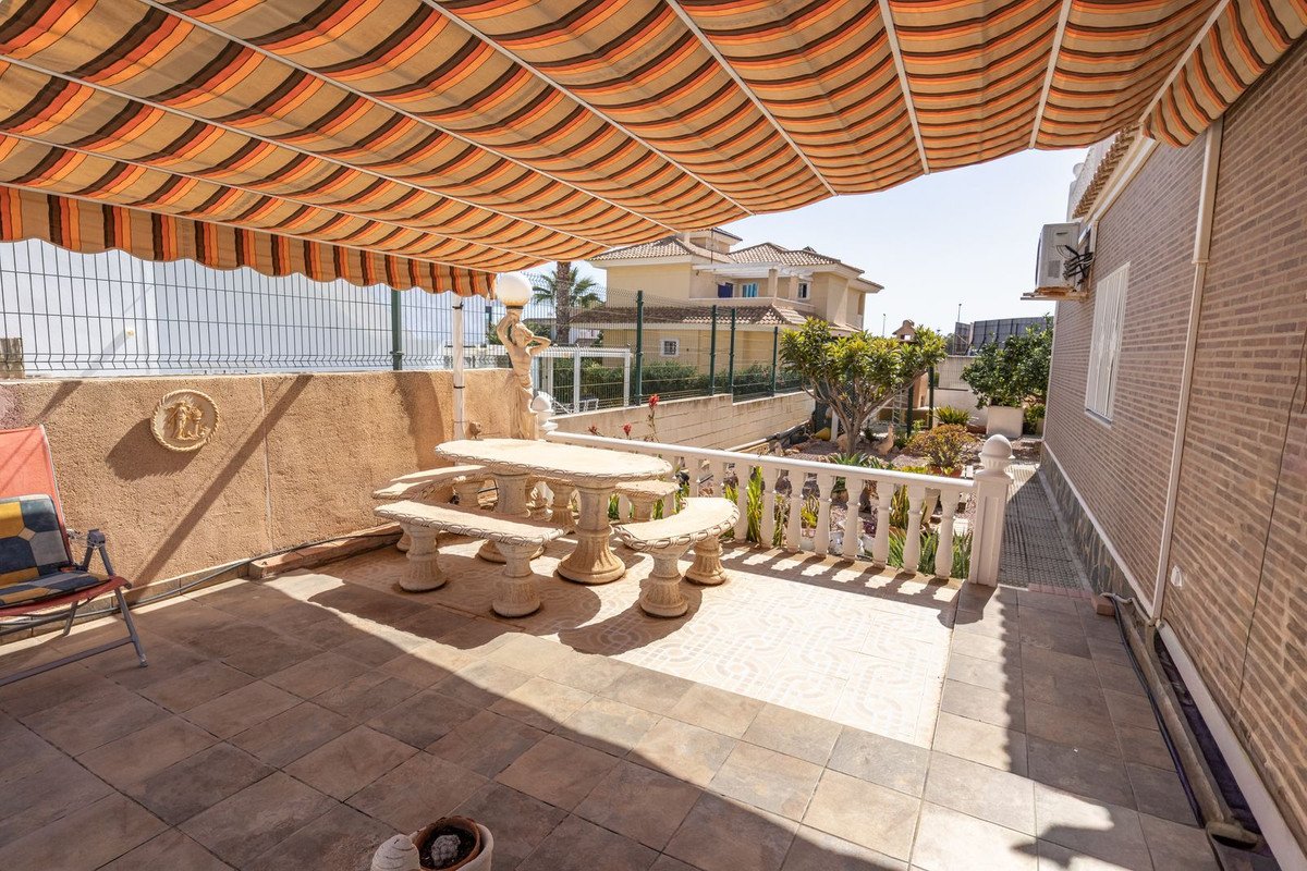 4 Bed Detached Villa in La Regia
