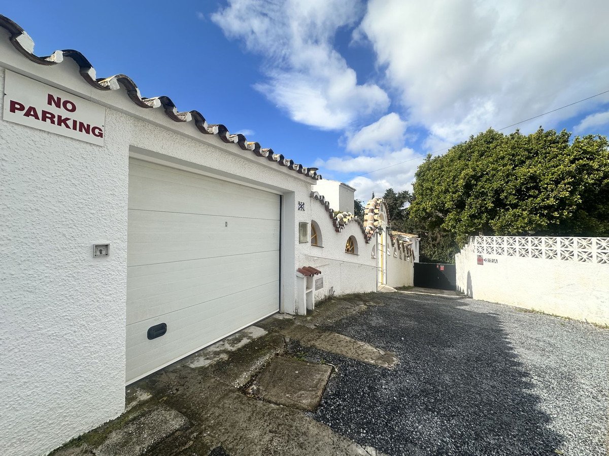3 Bed Detached Villa in Calahonda