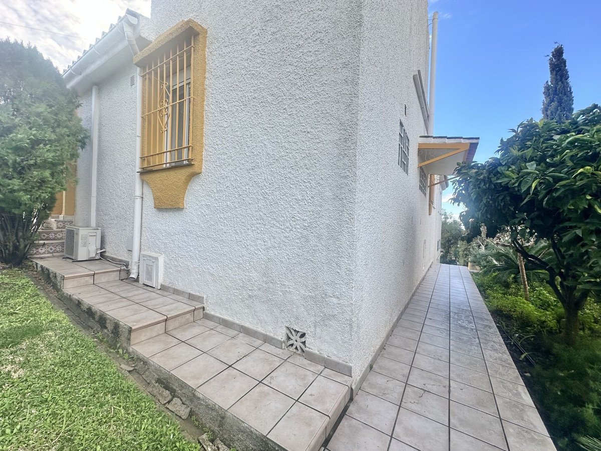 3 Bed Detached Villa in Calahonda