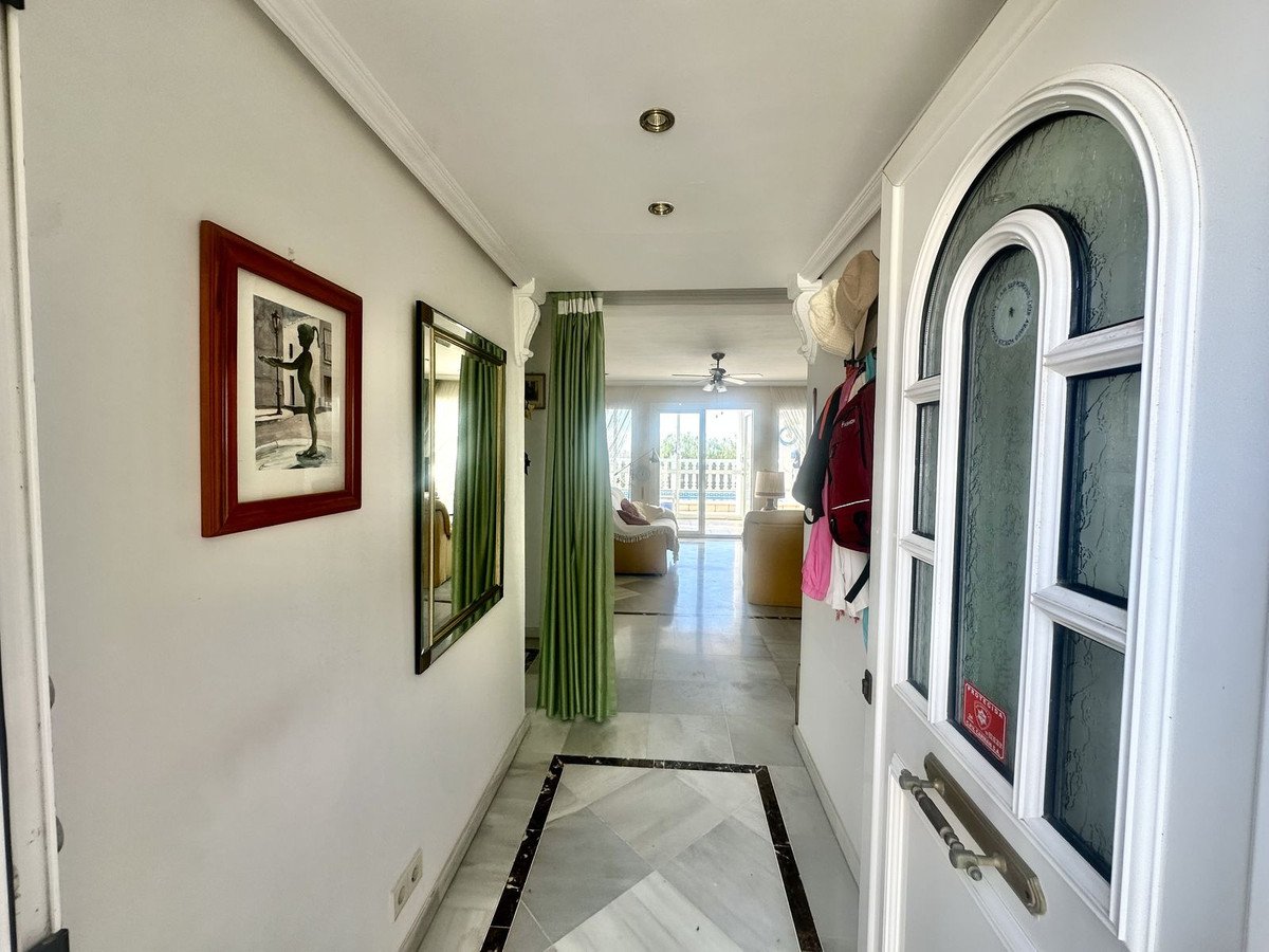 3 Bed Detached Villa in Calahonda