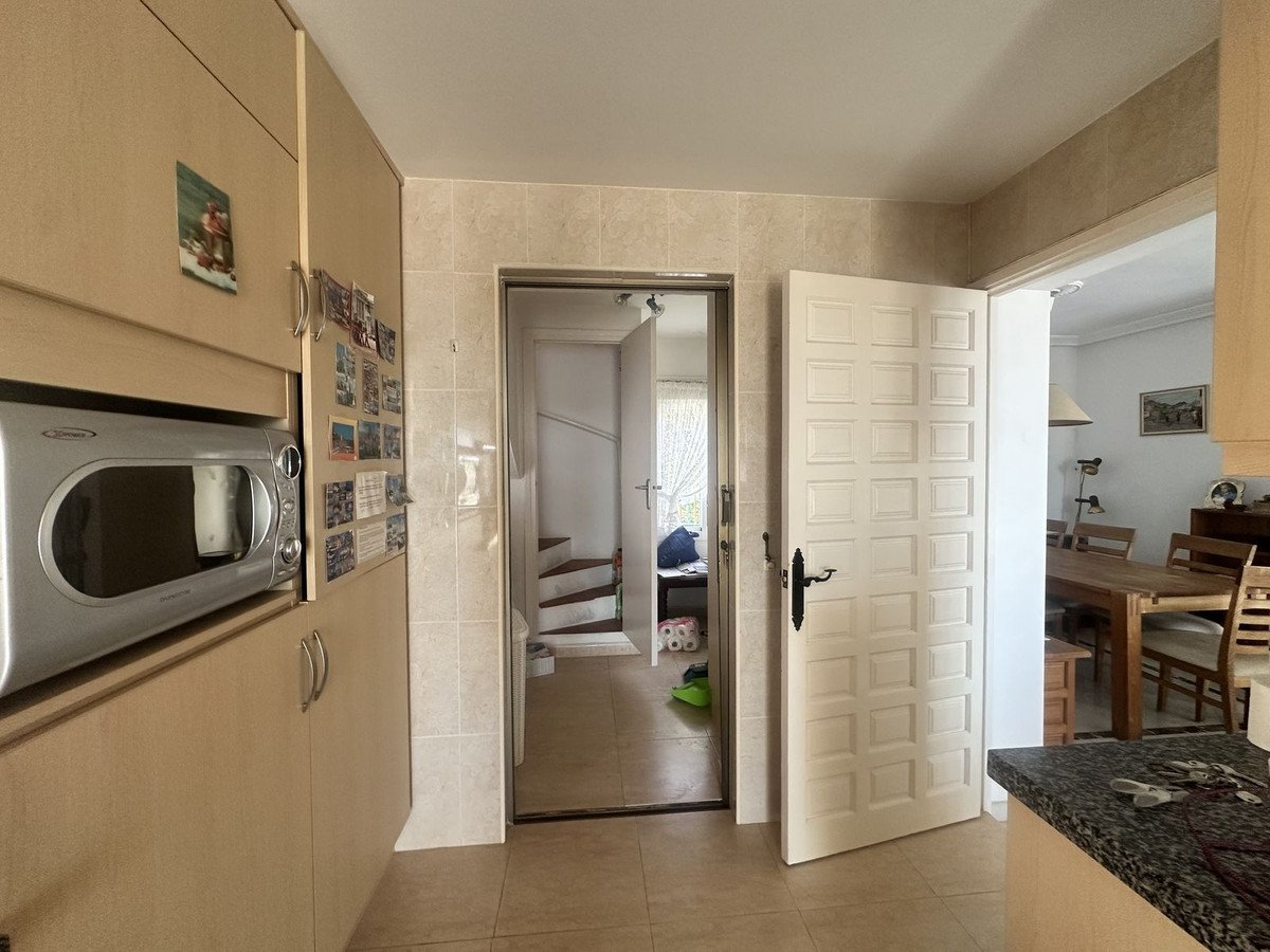 3 Bed Detached Villa in Calahonda