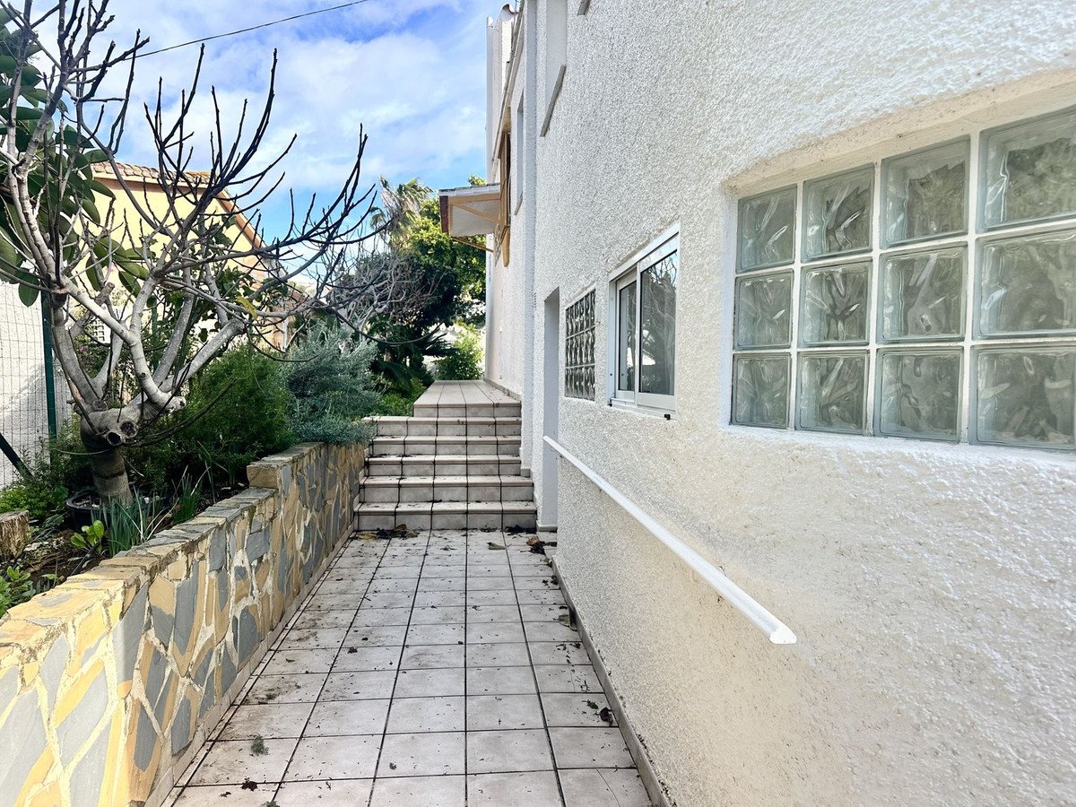 3 Bed Detached Villa in Calahonda