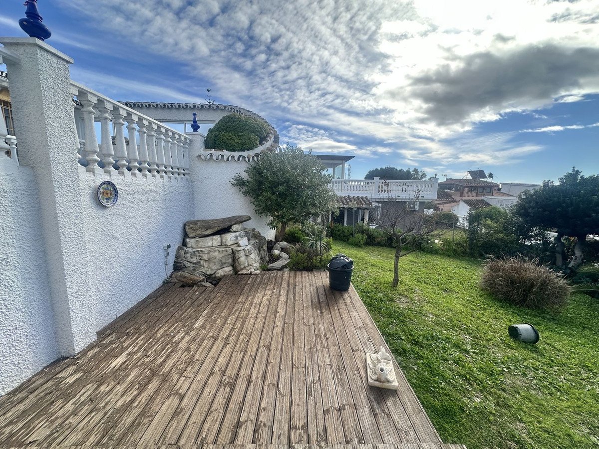 3 Bed Detached Villa in Calahonda