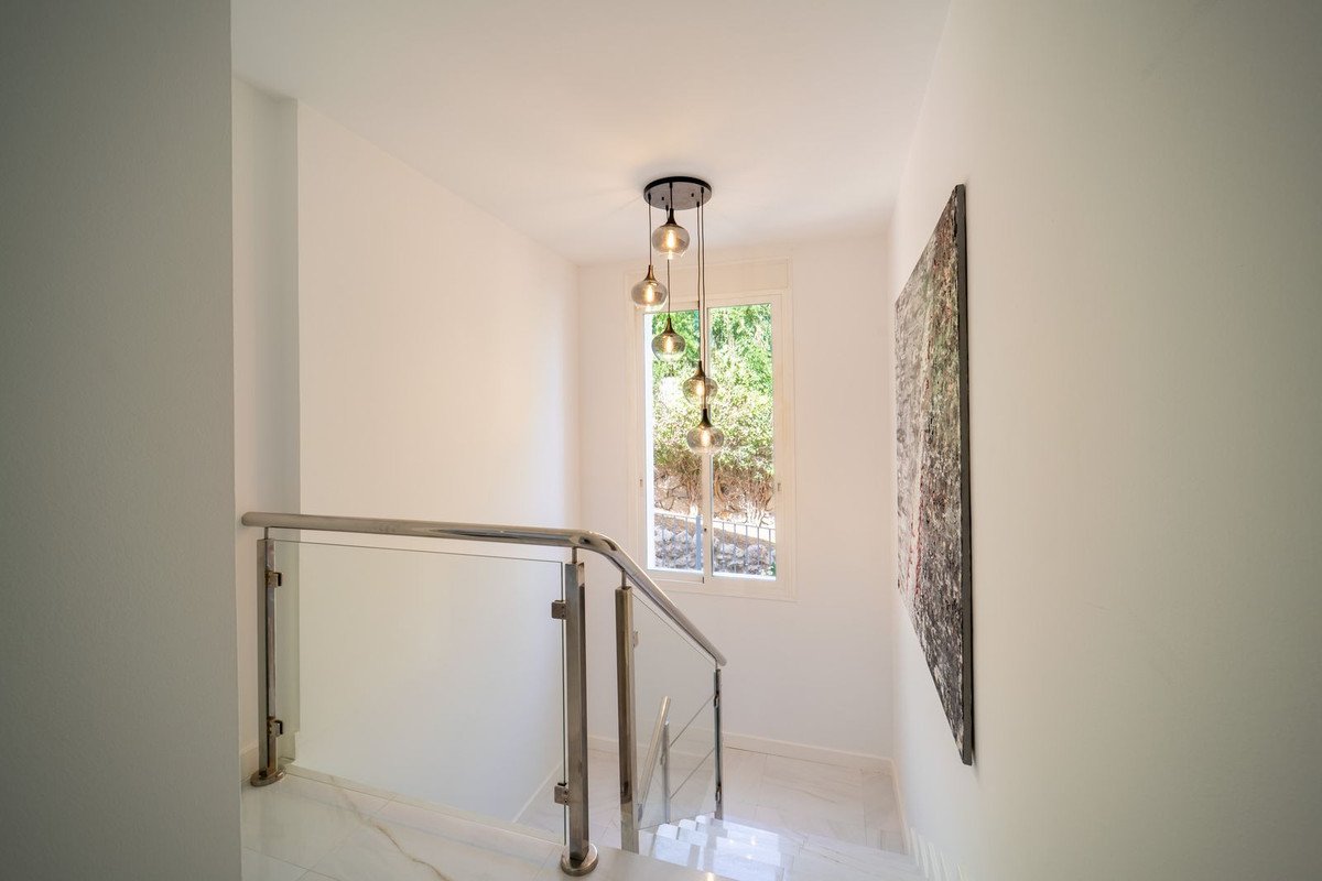 3 Bed Detached Villa in Marbesa