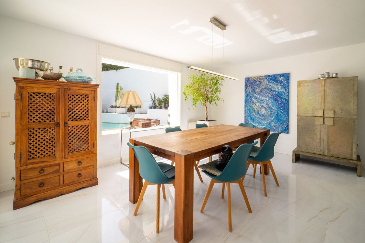 3 Bed Detached Villa in Marbesa