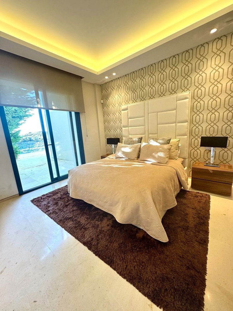 6 Bed Detached Villa in Marbella