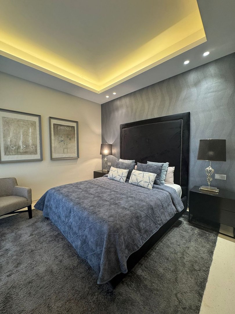 6 Bed Detached Villa in Marbella