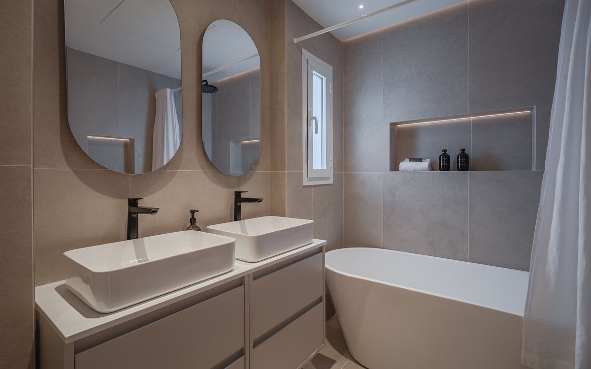 4 Bed Penthouse in Puerto Banús