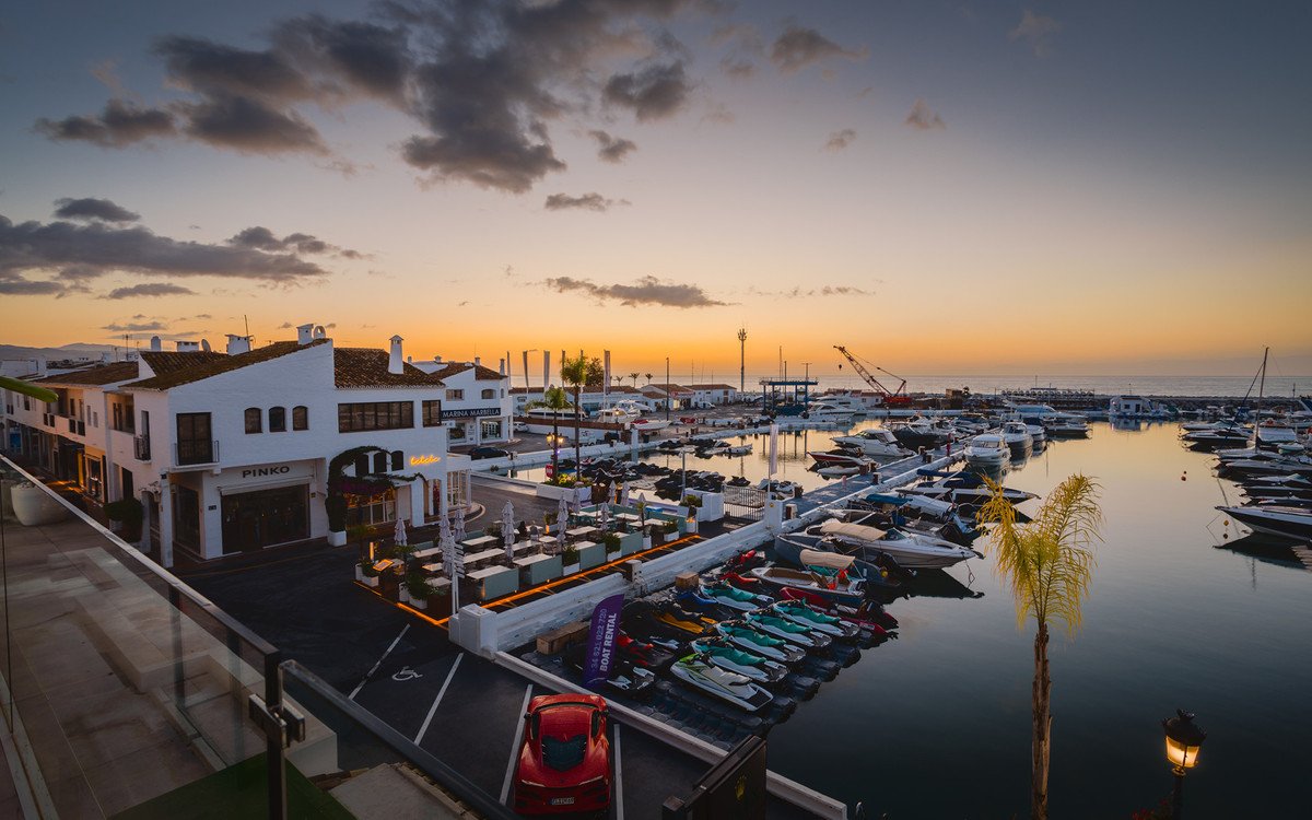 4 Bed Penthouse in Puerto Banús