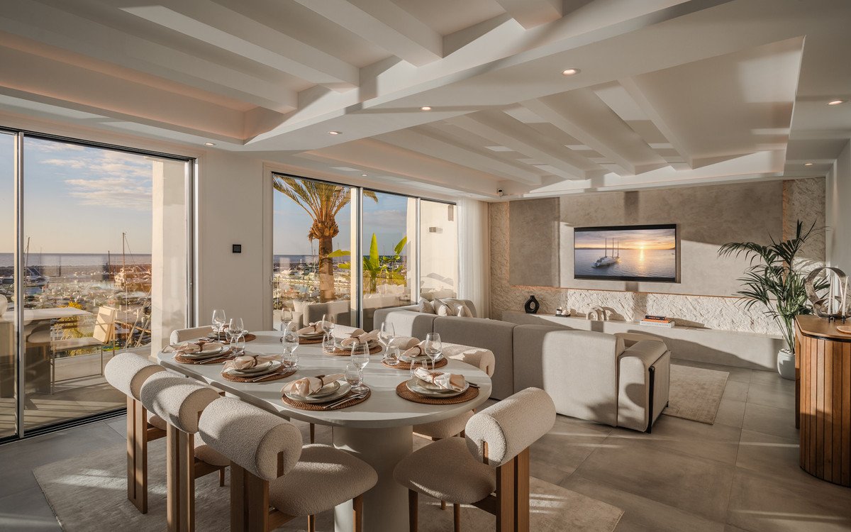 4 Bed Penthouse in Puerto Banús