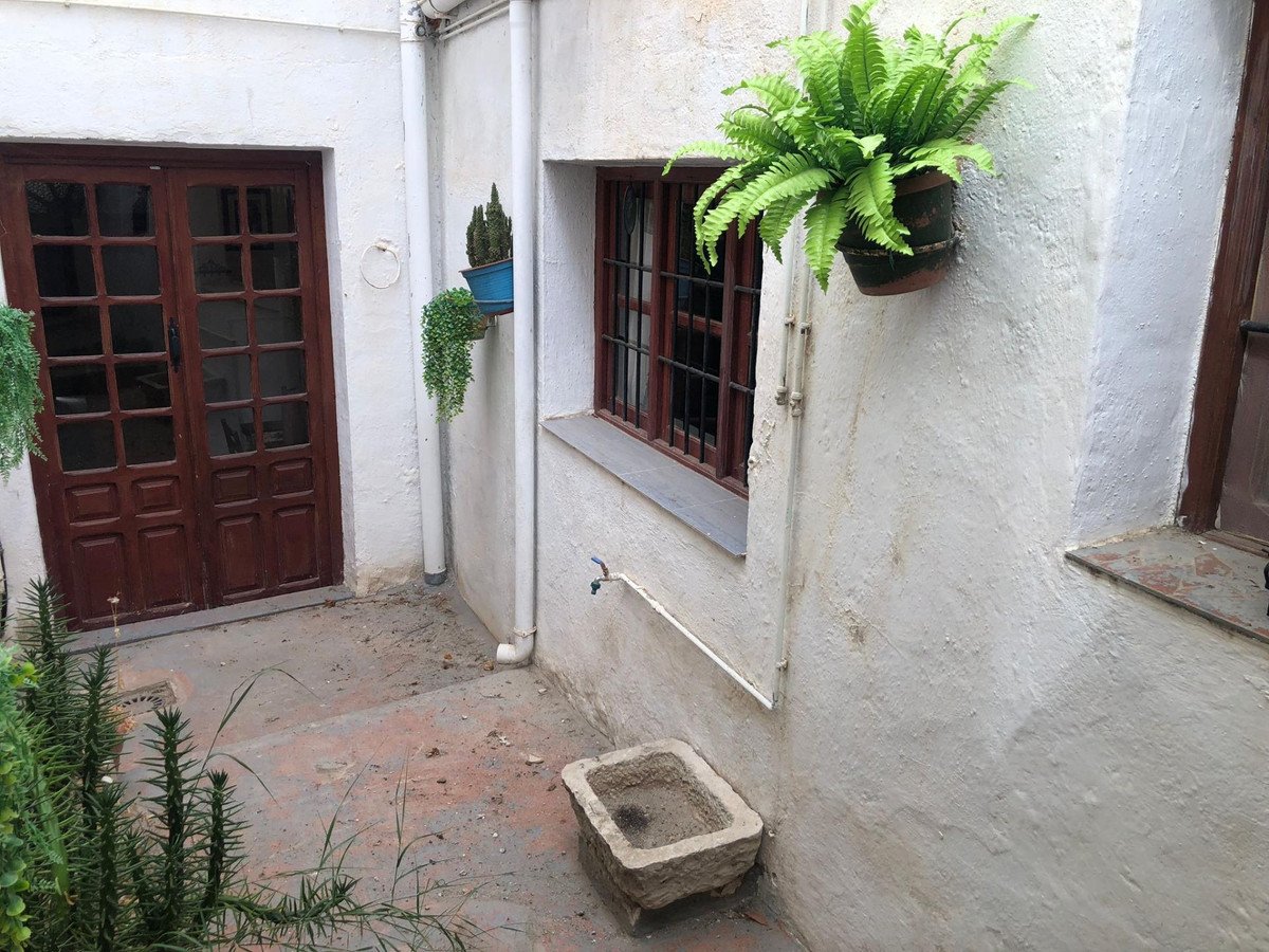 4 Bed Finca - Cortijo in Cuevas De San Marcos