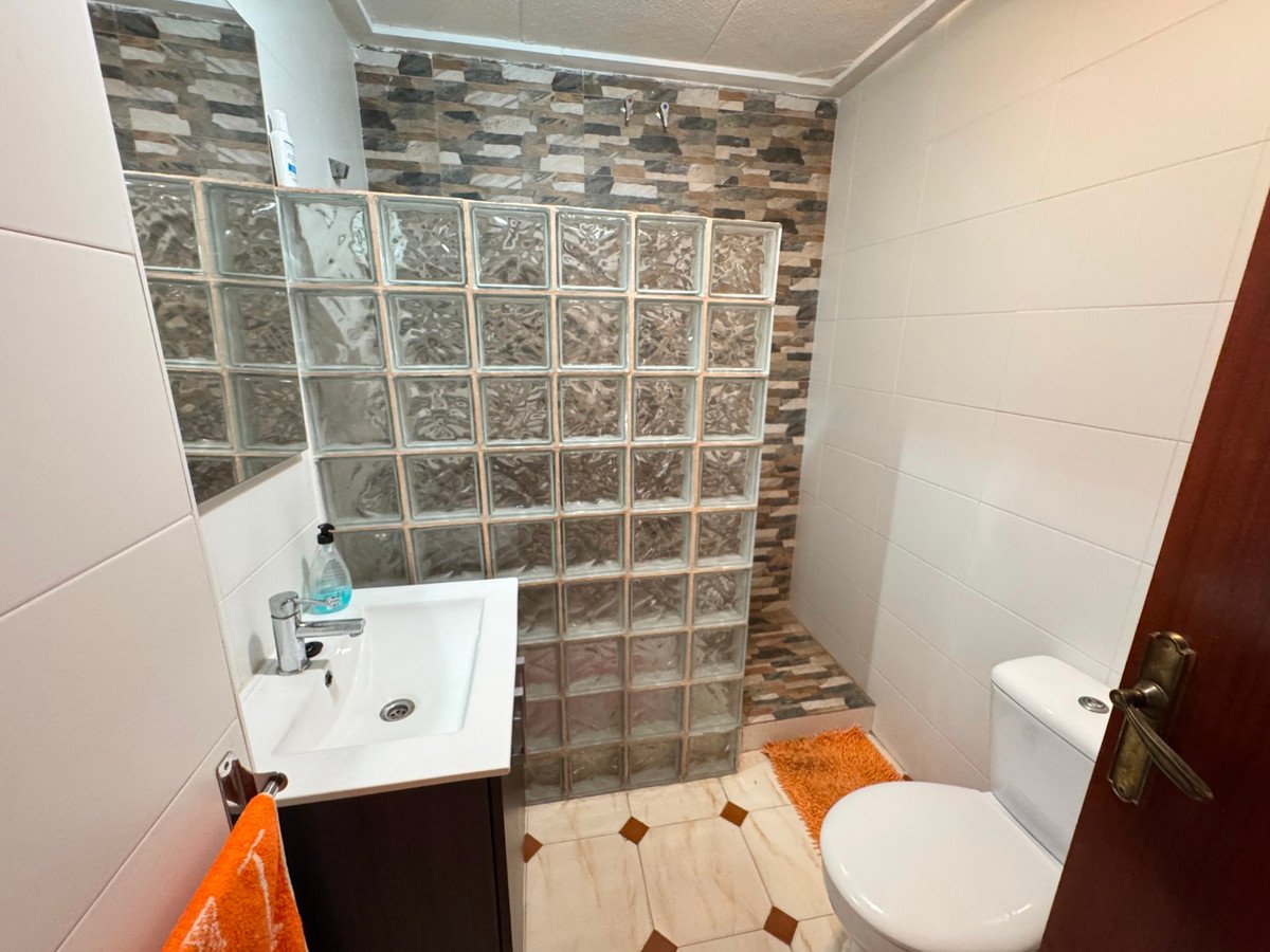 3 Bed Middle Floor Apartment in Guardamar del Segura