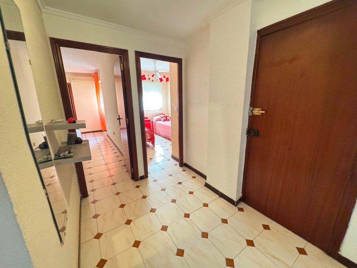 3 Bed Middle Floor Apartment in Guardamar del Segura