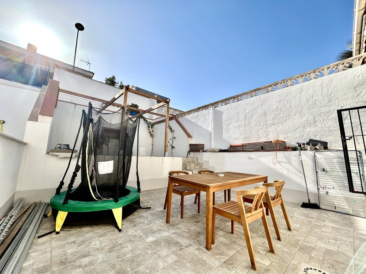 3 Bed Townhouse in Los Balcones