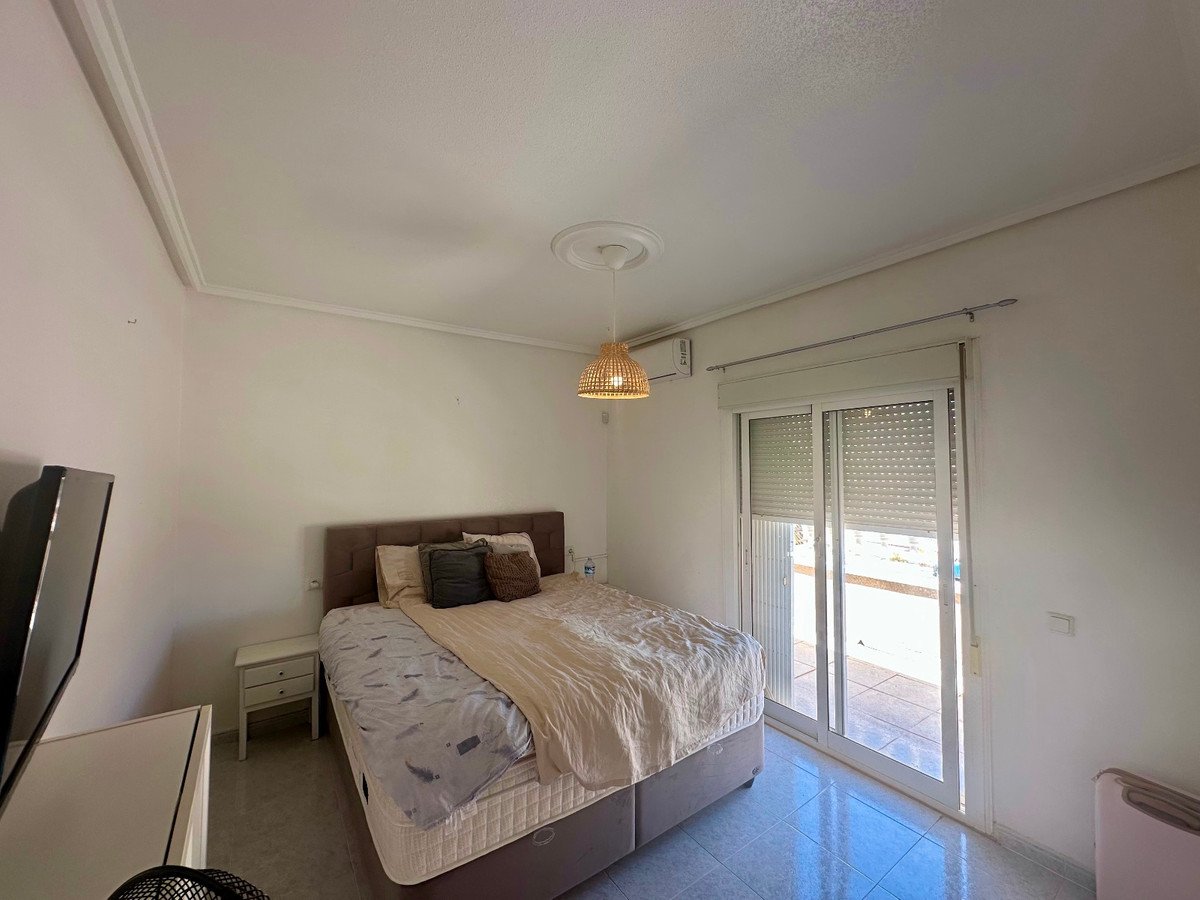 2 Bed Townhouse in Dona Pepa