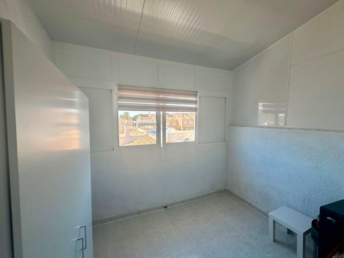 2 Bed Townhouse in Dona Pepa