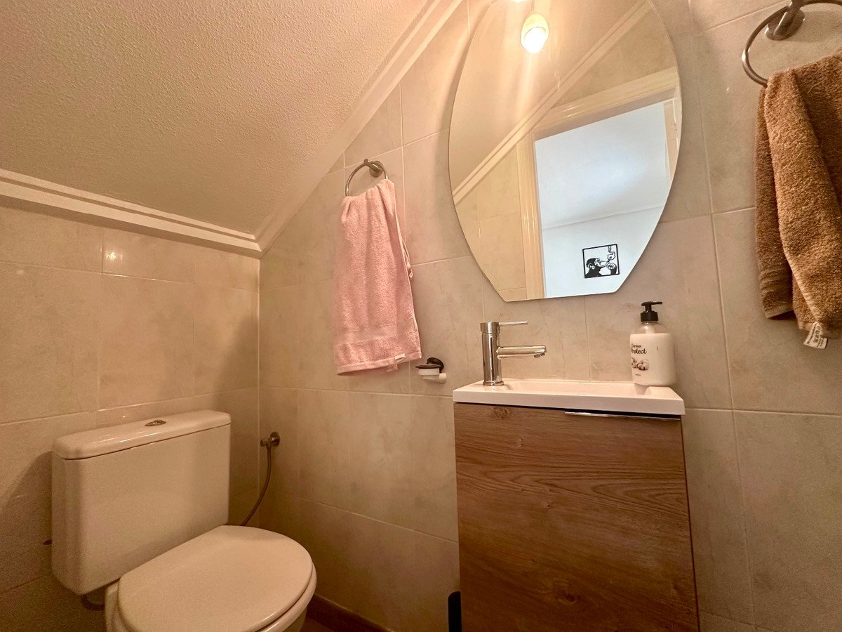 2 Bed Townhouse in Dona Pepa