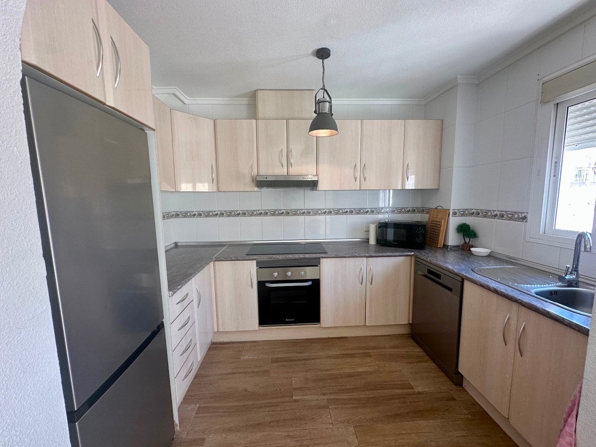 2 Bed Townhouse in Dona Pepa