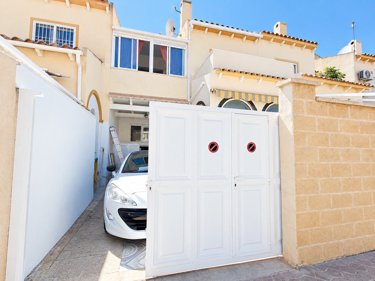 2 Bed Townhouse in Playa Flamenca