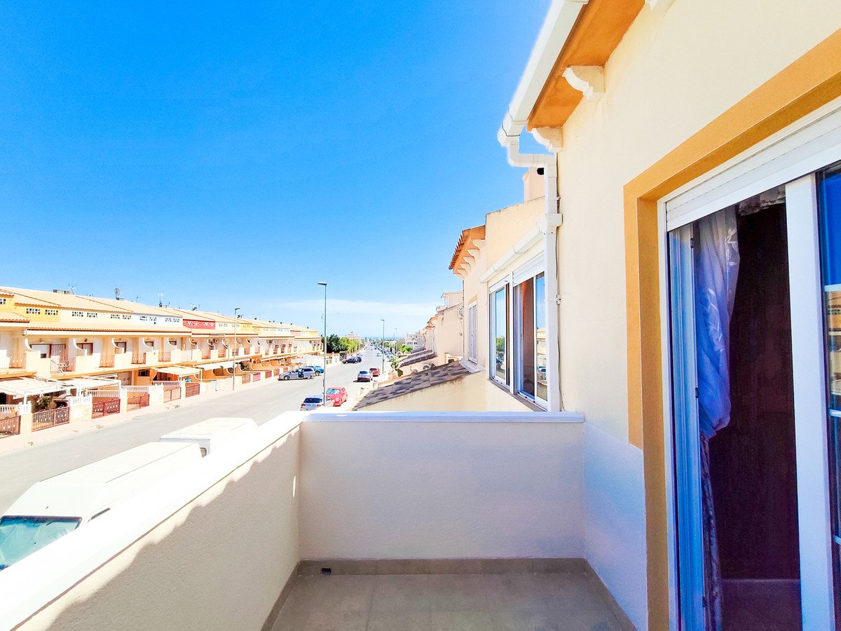 2 Bed Townhouse in Playa Flamenca