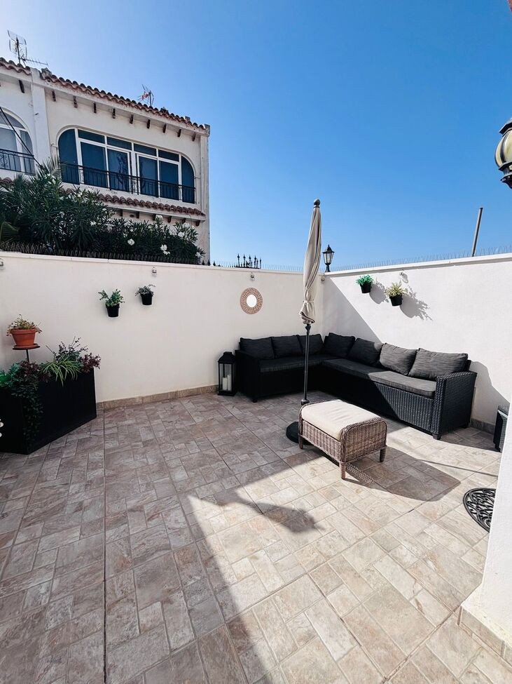 2 Bed Townhouse in Orihuela Costa