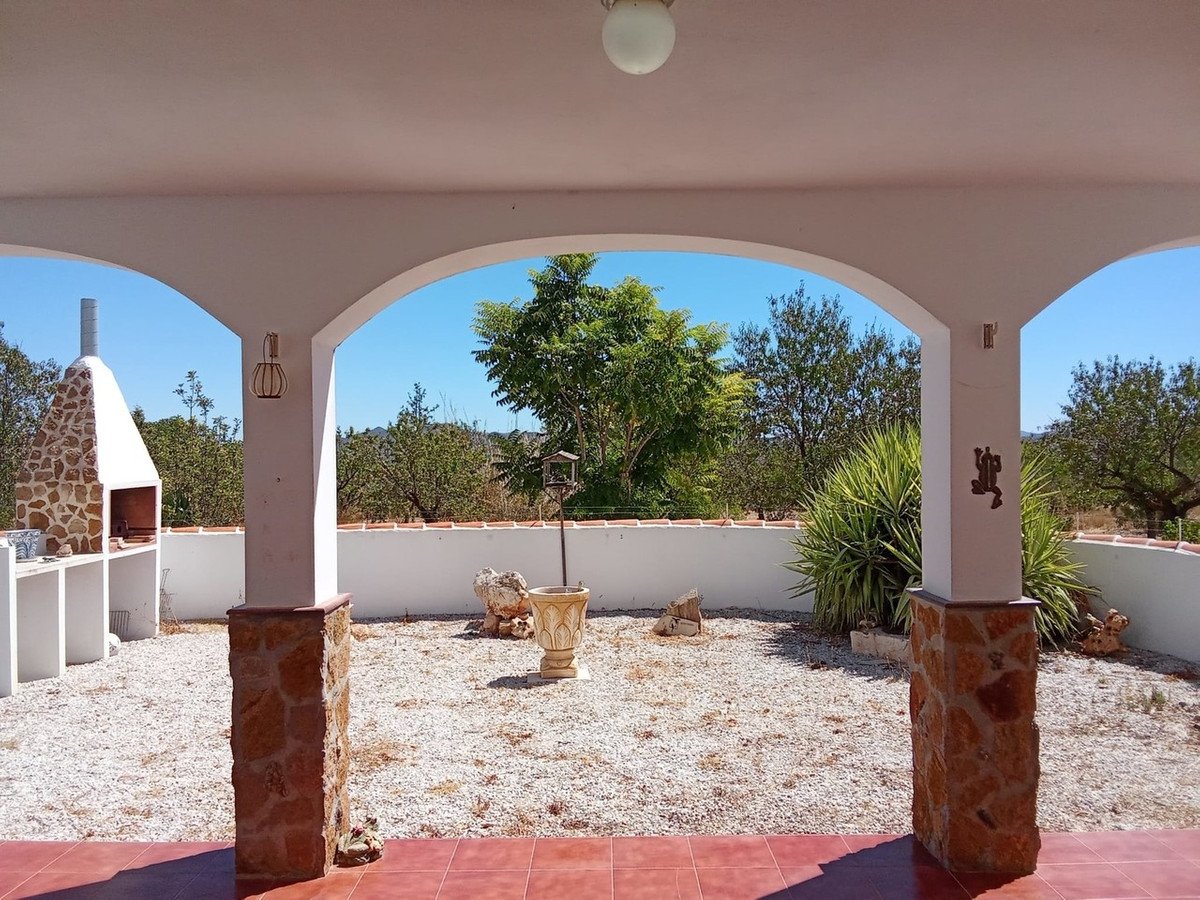 4 Bed Finca - Cortijo in Velez Rubio