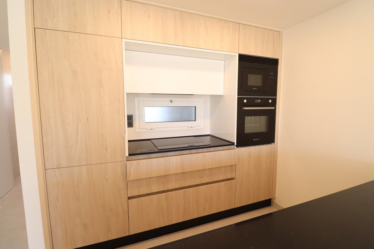 2 Bed Ground Floor Apartment in Urbanización El Raso