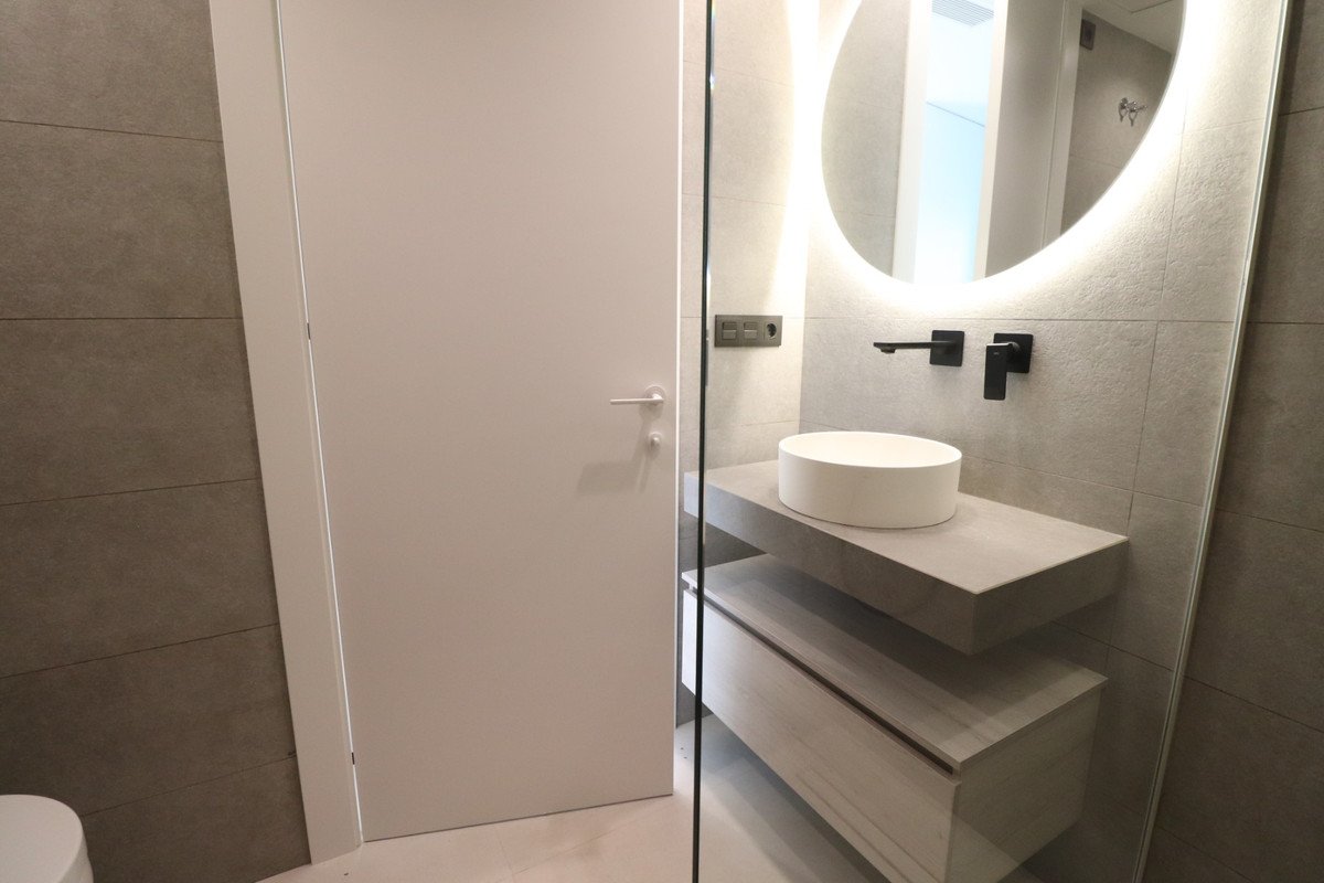 2 Bed Ground Floor Apartment in Urbanización El Raso