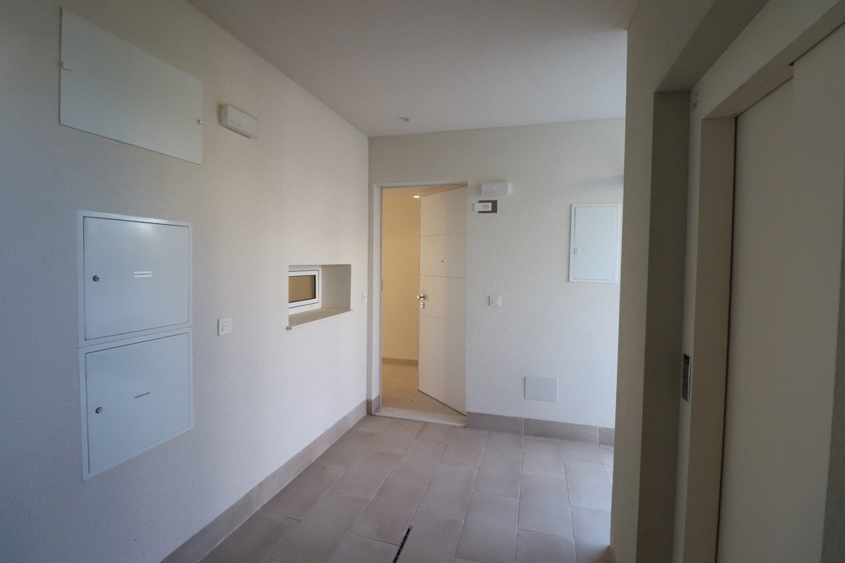 2 Bed Ground Floor Apartment in Urbanización El Raso