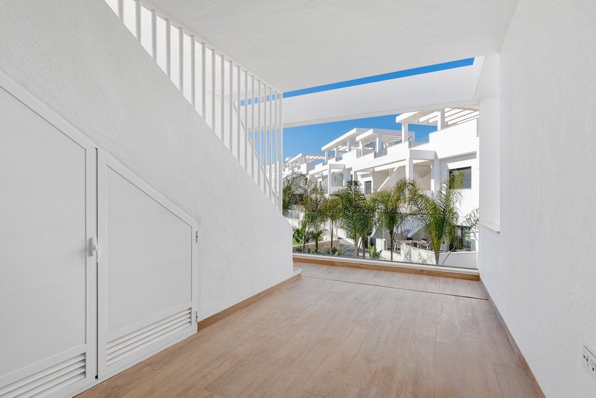 2 Bed Penthouse in Los Balcones