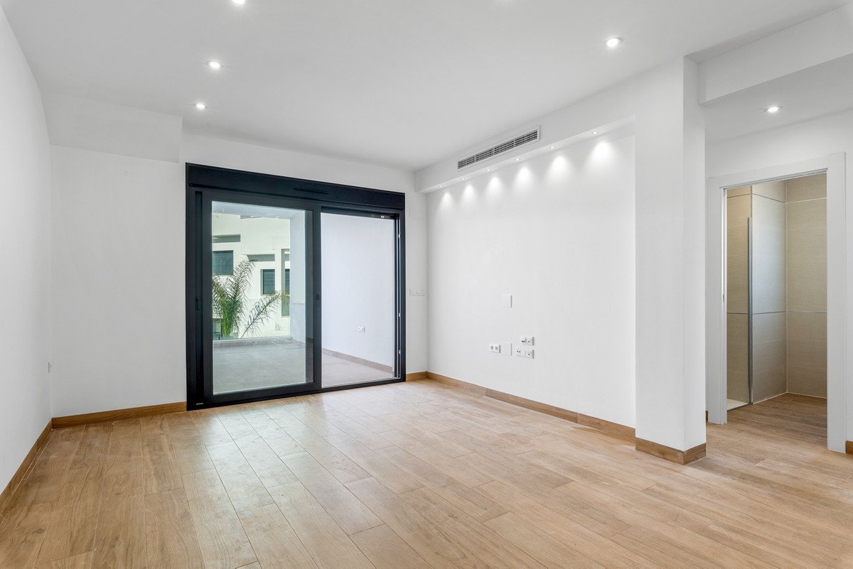 2 Bed Penthouse in Los Balcones