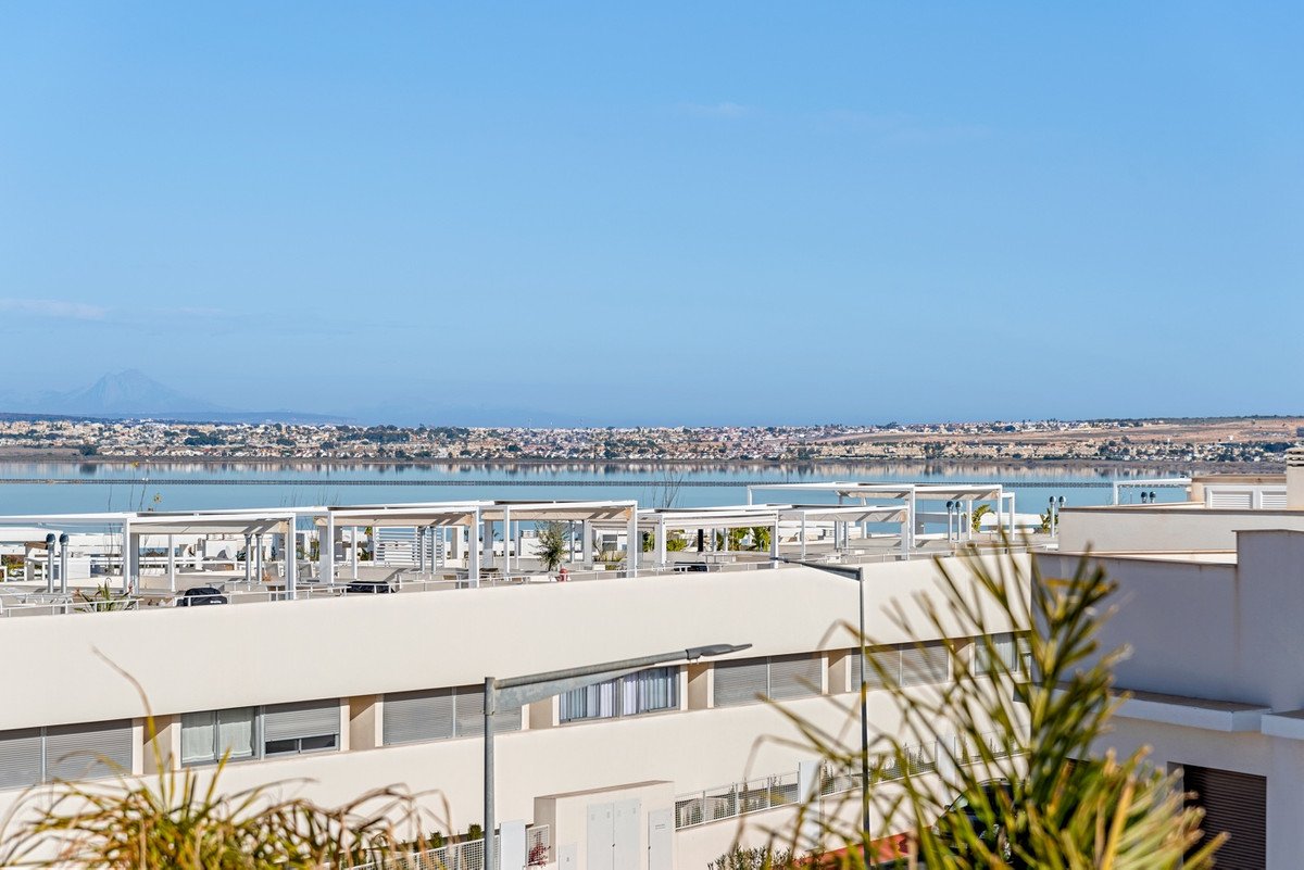2 Bed Penthouse in Los Balcones
