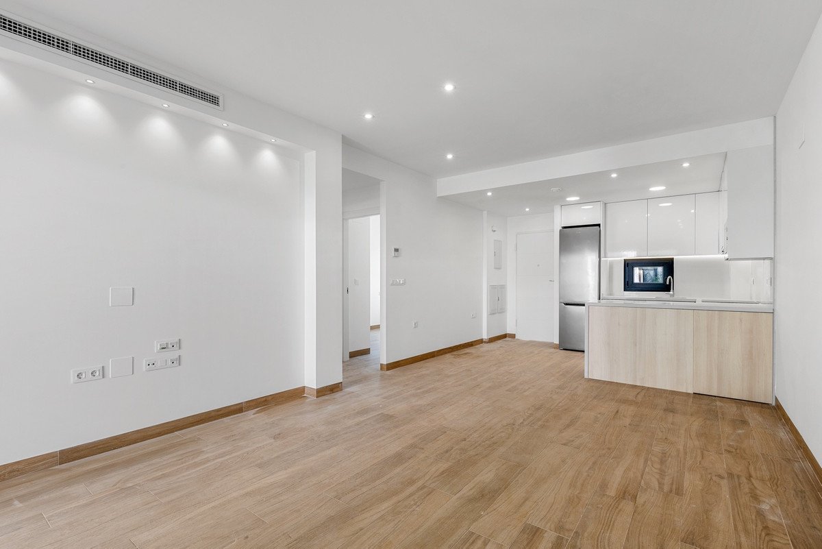 2 Bed Penthouse in Los Balcones