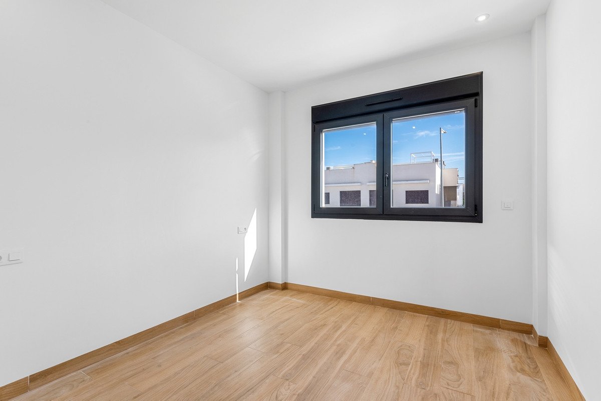 2 Bed Penthouse in Los Balcones