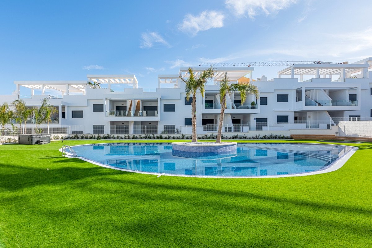 2 Bed Penthouse in Los Balcones