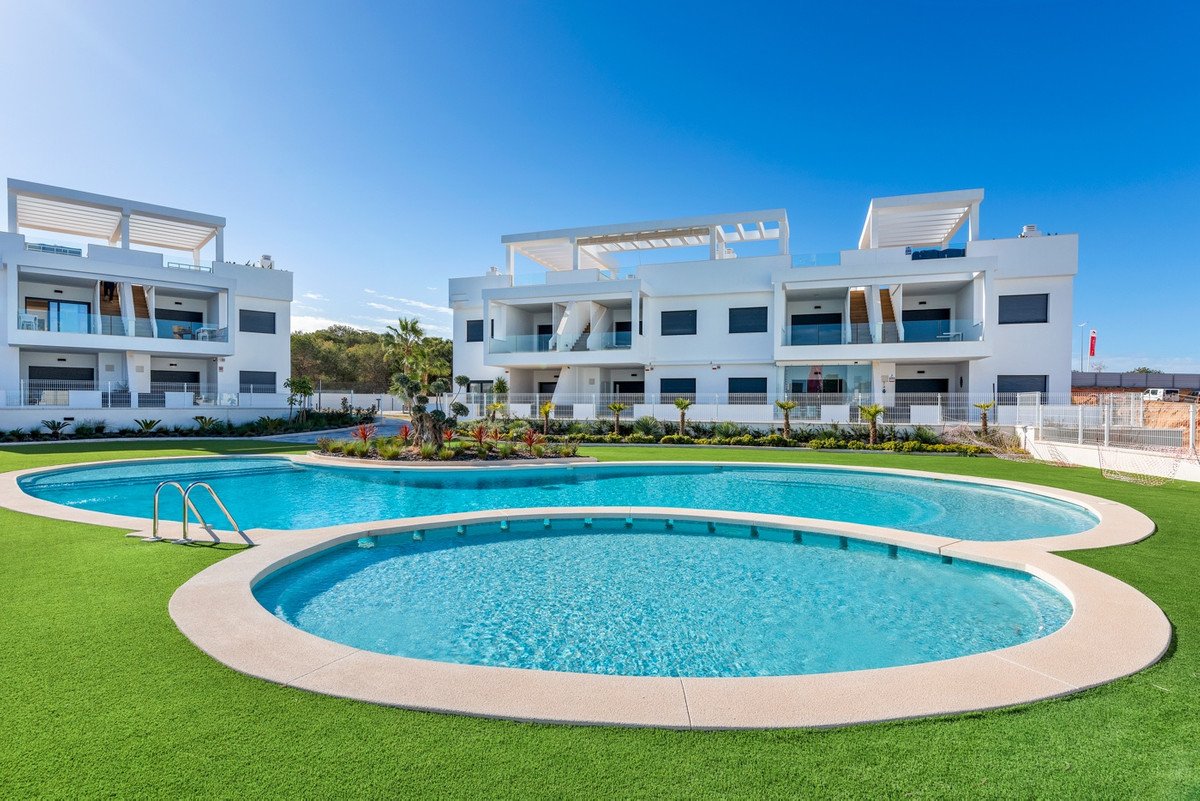 2 Bed Penthouse in Los Balcones