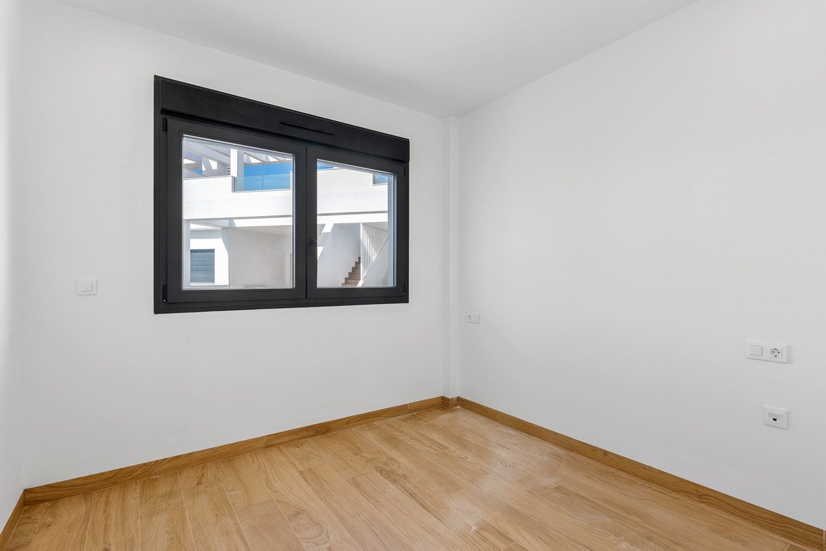 2 Bed Penthouse in Los Balcones