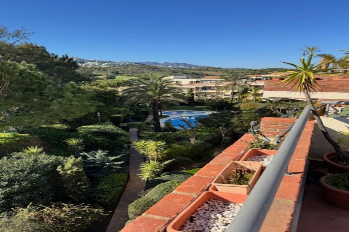 2 Bed Penthouse in Riviera del Sol