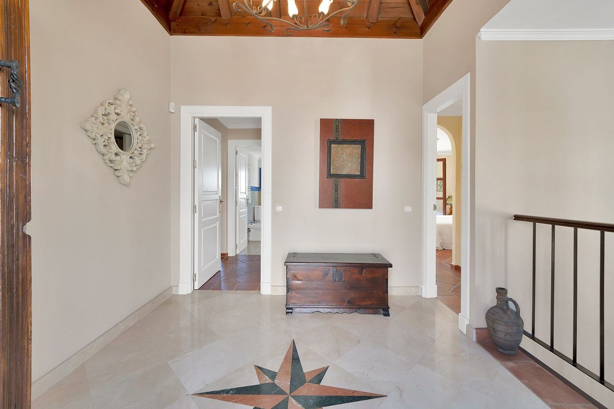 3 Bed Townhouse in Benahavís
