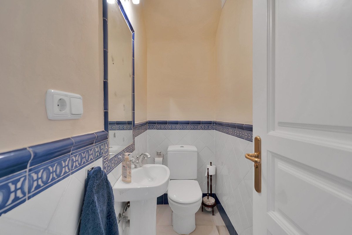 3 Bed Townhouse in Benahavís