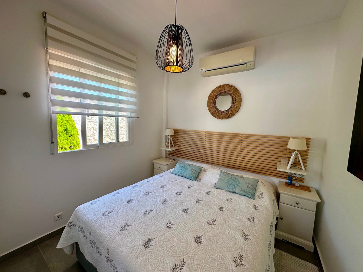 6 Bed Detached Villa in Ciudad Quesada