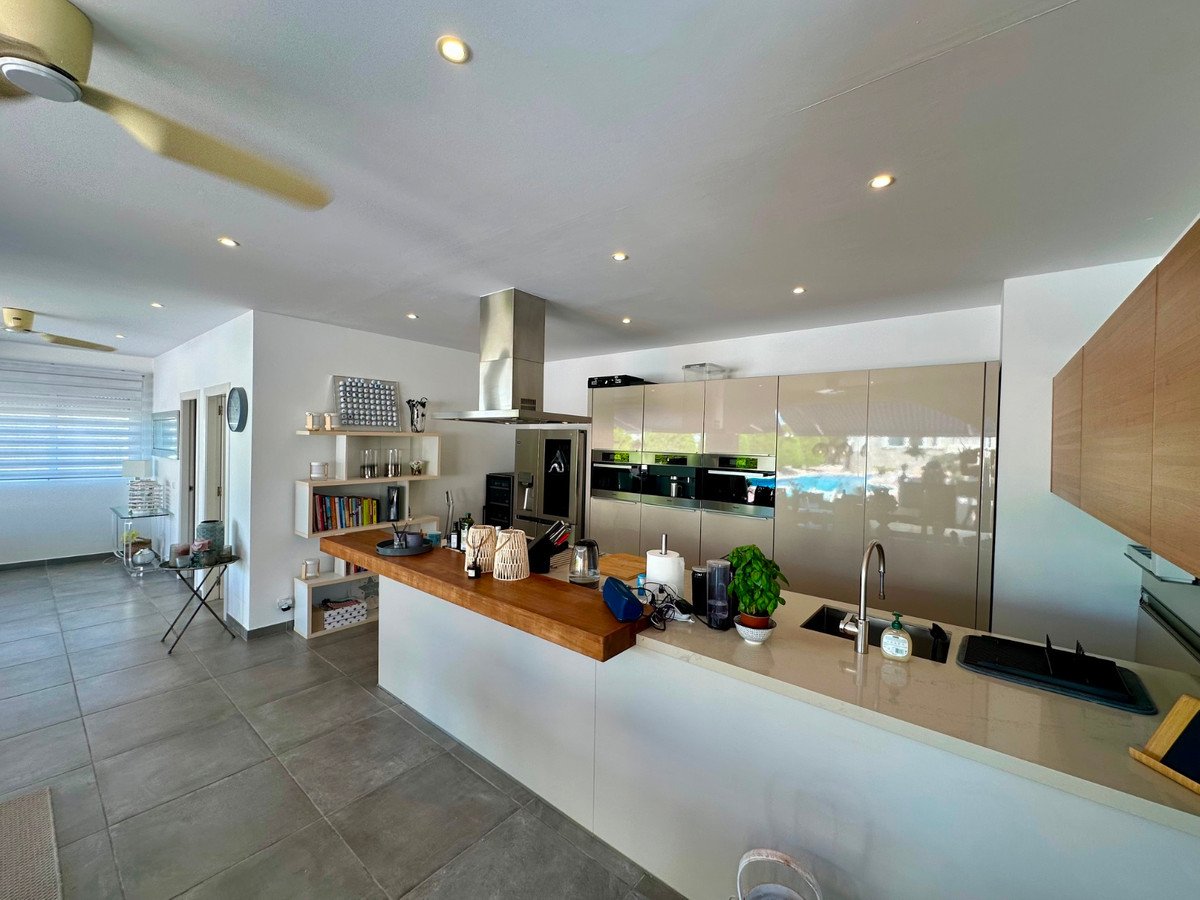 6 Bed Detached Villa in Ciudad Quesada