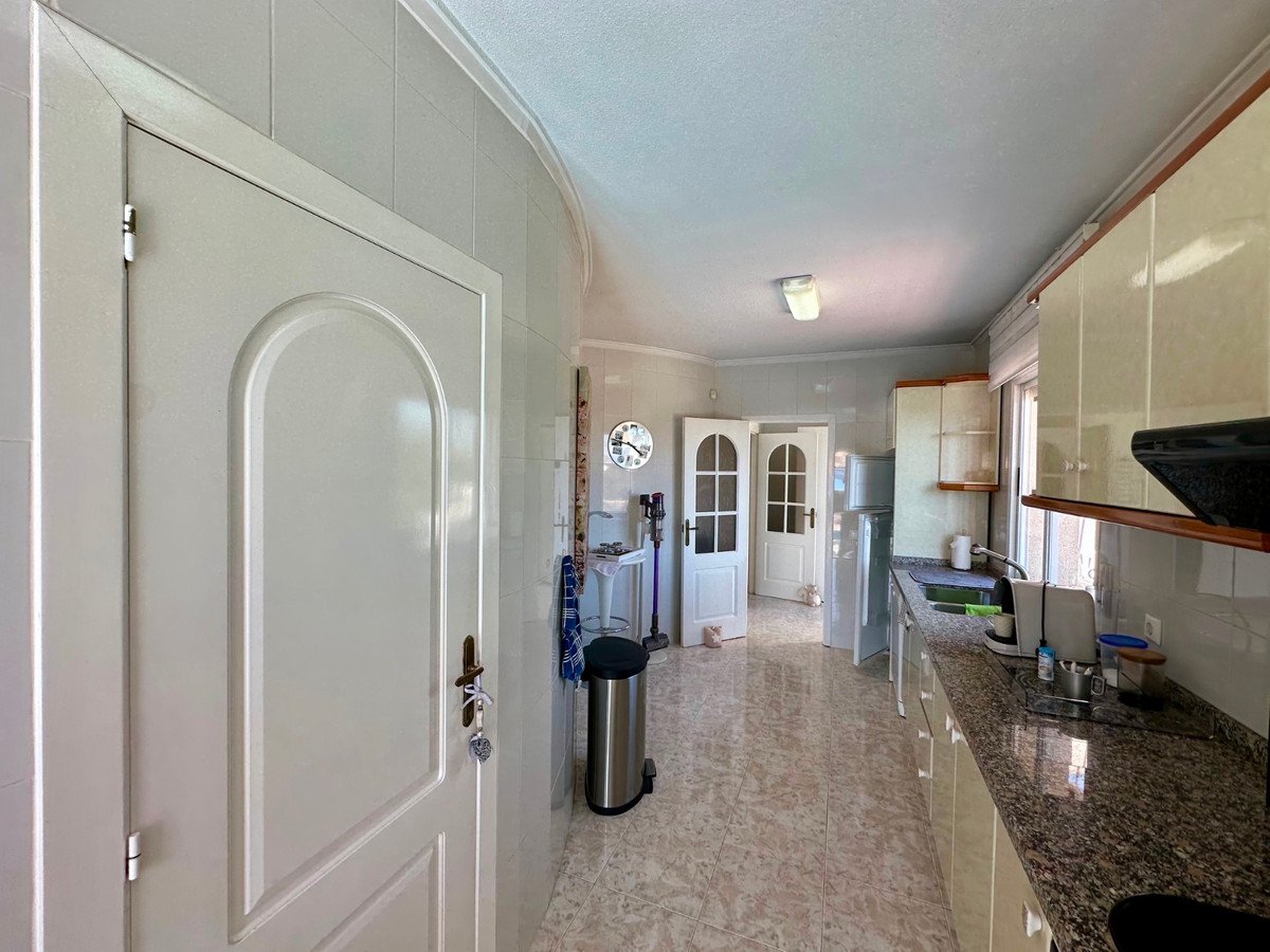 6 Bed Detached Villa in Ciudad Quesada