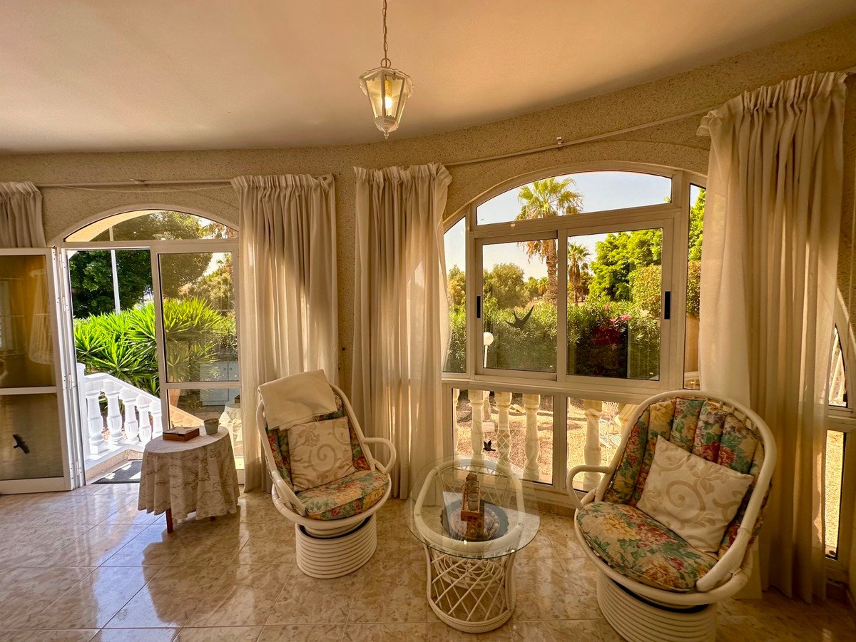 6 Bed Detached Villa in Ciudad Quesada