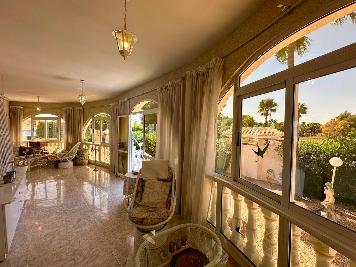 6 Bed Detached Villa in Ciudad Quesada