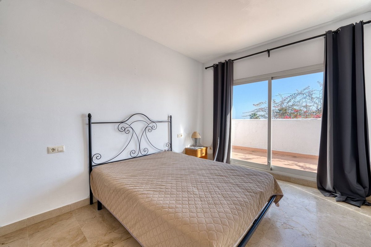 4 Bed Detached Villa in La Alcaidesa